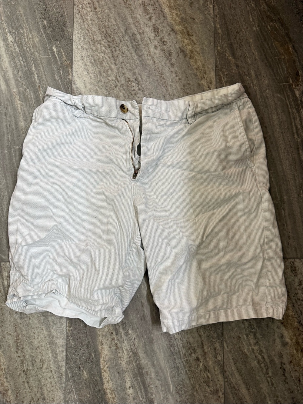 Old Navy Light Blue Men's Flat-Front Shorts